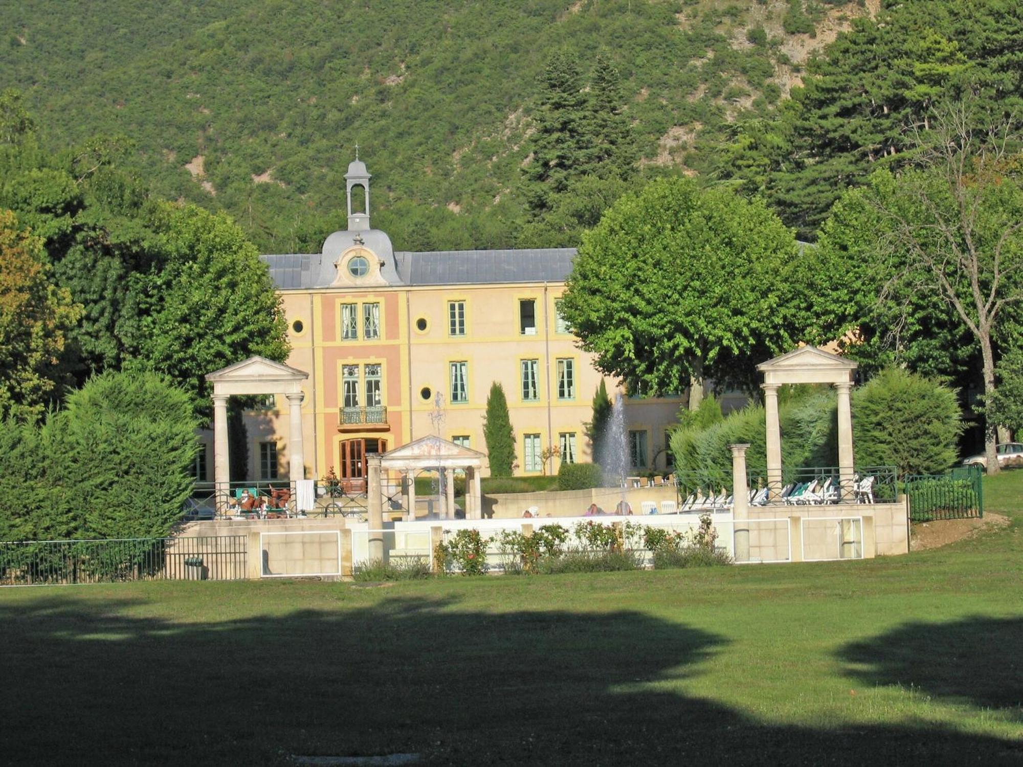 Cozy Apartment With Swimming Pool Terrace Garden Parking Montbrun-les-Bains Esterno foto