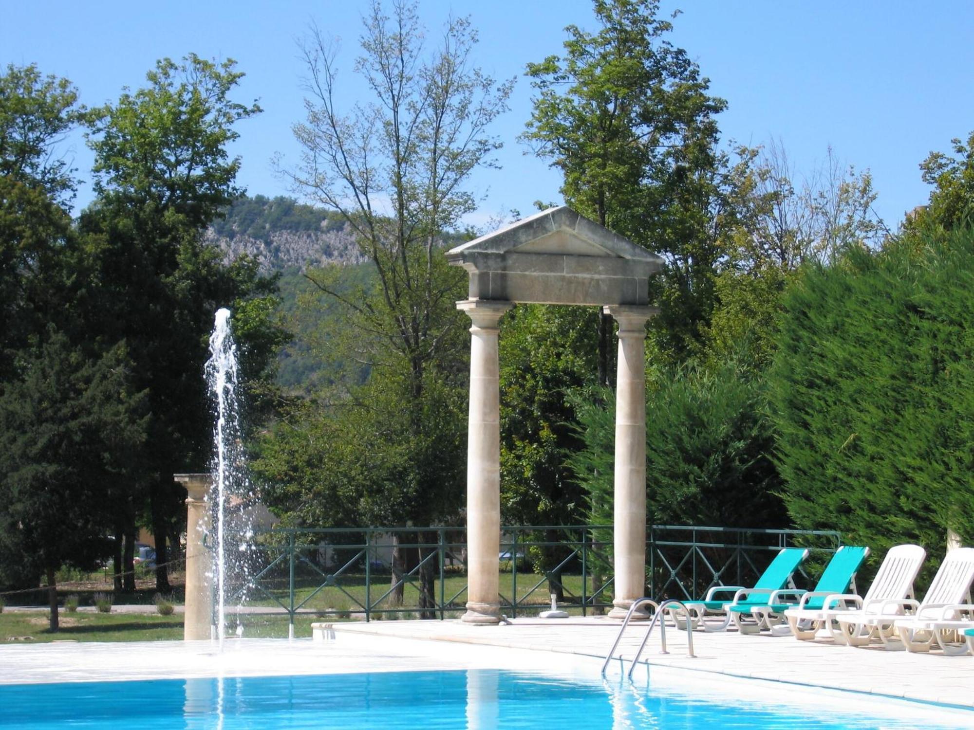 Cozy Apartment With Swimming Pool Terrace Garden Parking Montbrun-les-Bains Esterno foto
