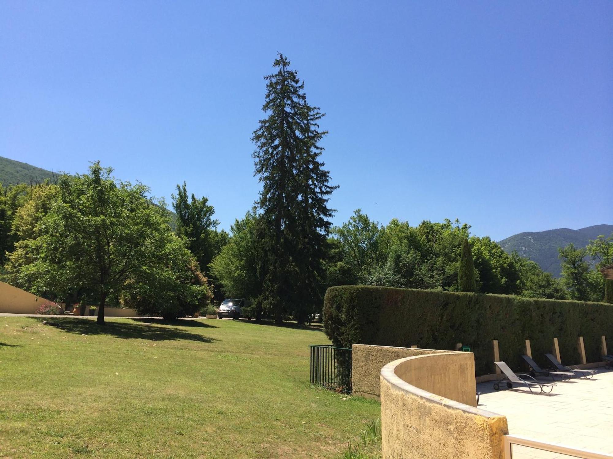 Cozy Apartment With Swimming Pool Terrace Garden Parking Montbrun-les-Bains Esterno foto